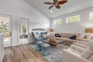 807 E 10th Ave, New Smyrna Beach, FL 32169 - Photo 15