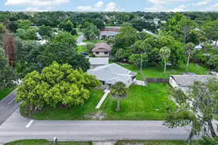 2205 Juniper Dr, Edgewater, FL 32141 - Photo 19