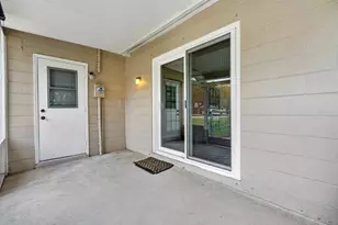 2205 Juniper Dr, Edgewater, FL 32141 - Photo 17