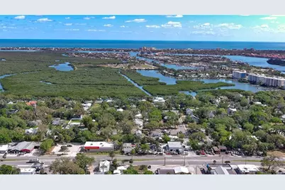 607 N Dixie Freeway, New Smyrna Beach, FL 32168 - Photo 9