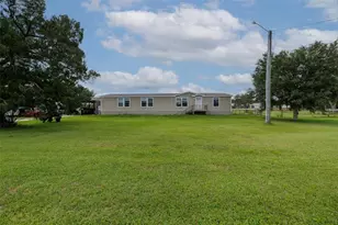 1050 Dillon Cir, New Smyrna Beach, FL 32168 - Photo 3