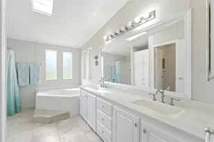 304 Portside Ln, Edgewater, FL 32141 - Photo 41
