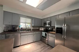 2511 Milton Ave, New Smyrna Beach, FL 32168 - Photo 5