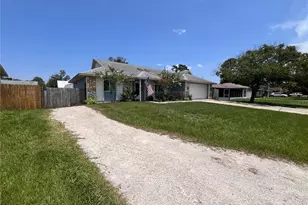 2511 Milton Ave, New Smyrna Beach, FL 32168 - Photo 33