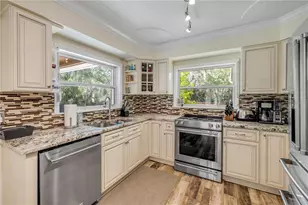 800 Hidden Oaks Ln, Oak Hill, FL 32759 - Photo 31