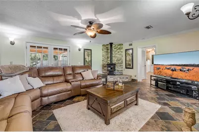 800 Hidden Oaks Lane, Oak Hill, FL 32759 - Photo 37