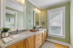 315 Due East St, New Smyrna Beach, FL 32169 - Photo 35