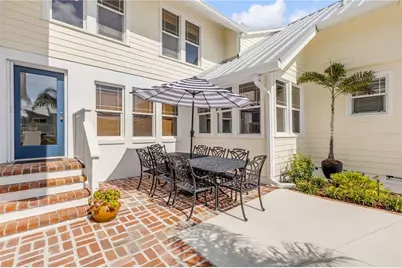315 Due East Street, New Smyrna Beach, FL 32169 - Photo 67