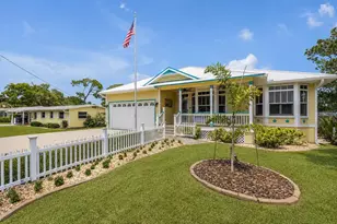 521 S Peninsula Ave, New Smyrna Beach, FL 32169 - Photo 1
