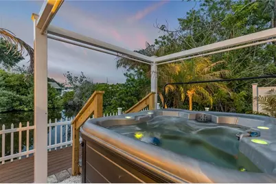 521 S Peninsula Avenue, New Smyrna Beach, FL 32169 - Photo 47