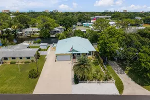 521 S Peninsula Ave, New Smyrna Beach, FL 32169 - Photo 51
