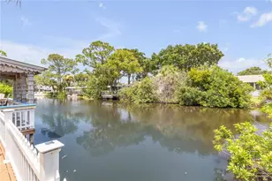 521 S Peninsula Ave, New Smyrna Beach, FL 32169 - Photo 41
