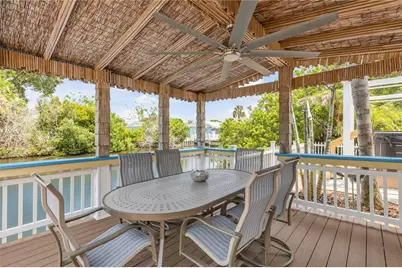 521 S Peninsula Avenue, New Smyrna Beach, FL 32169 - Photo 41