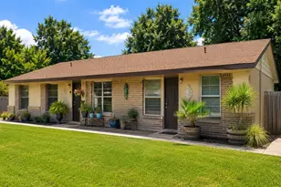 2055-2057 Guava Dr, Edgewater, FL 32141 - Photo 1