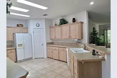 301 Water Landing Drive, Oak Hill, FL 32759 - Photo 17