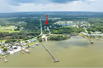 301 Water Landing Drive, Oak Hill, FL 32759 - Photo 5
