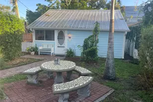 305 Mary Ave, New Smyrna Beach, FL 32168 - Photo 13