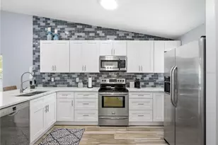2255 Hawks Cove Cir, New Smyrna Beach, FL 32168 - Photo 5