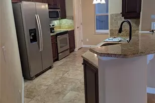 424 Luna Bella Ln, New Smyrna Beach, FL 32168 - Photo 3