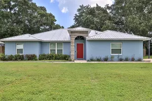 2773 Date Palm Dr, Edgewater, FL 32141 - Photo 1
