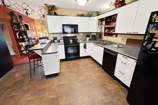 608 Dixie Ln, South Daytona, FL 32119 - Photo 5