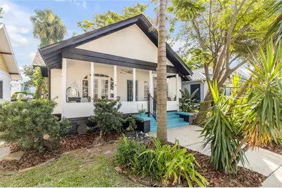 407 Magnolia Street, New Smyrna Beach, FL 32168 - Photo 1