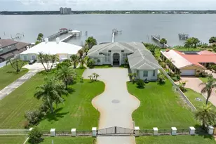 3020 S Peninsula Dr, Daytona Beach Shores, FL 32118 - Photo 1