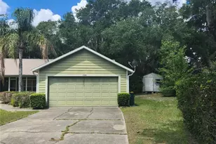 1056 Shady Hollow Dr, Deland, FL 32724 - Photo 7