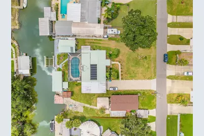 215 Gary Avenue, Oak Hill, FL 32759 - Photo 5