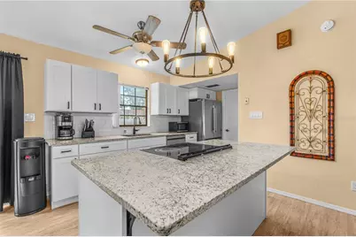 221 Cherrywood Lane, Edgewater, FL 32132 - Photo 9