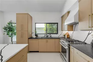 813 E 1st Ave, New Smyrna Beach, FL 32169 - Photo 23