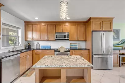 2100 N Peninsula Avenue #305, New Smyrna Beach, FL 32169 - Photo 9
