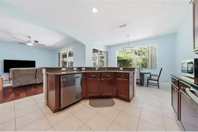 489 Luna Bella Lane, New Smyrna Beach, FL 32168 - Photo 9