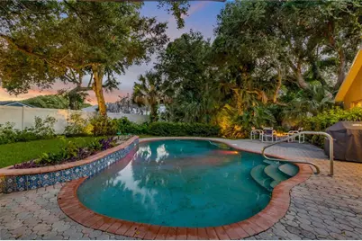 815 E 7th Avenue, New Smyrna Beach, FL 32169 - Photo 71