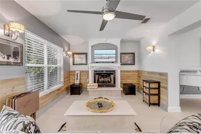 815 E 7th Avenue, New Smyrna Beach, FL 32169 - Photo 11