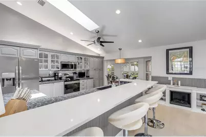 815 E 7th Avenue, New Smyrna Beach, FL 32169 - Photo 21