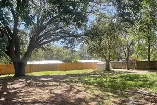 3803 NE 13th St, Gainesville, FL 32609 - Photo 25