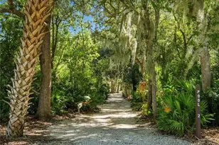 218 Canterbury Cir, New Smyrna Beach, FL 32168 - Photo 45