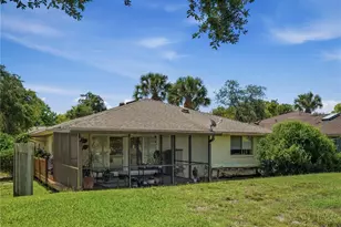 218 Canterbury Cir, New Smyrna Beach, FL 32168 - Photo 7