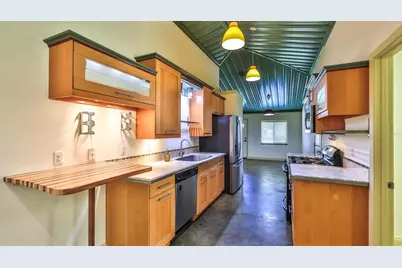 118 Snyder Street, Edgewater, FL 32132 - Photo 9