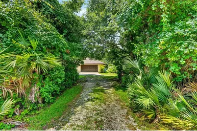 113 Arbor Lane, Edgewater, FL 32141 - Photo 5