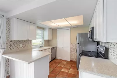 808 E 16th Avenue, New Smyrna Beach, FL 32169 - Photo 17