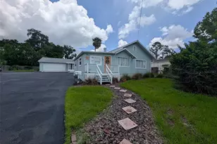 321 W Pennsylvania Ave, Deland, FL 32720 - Photo 1