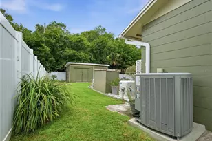 2812 Travelers Palm Dr, Edgewater, FL 32141 - Photo 31