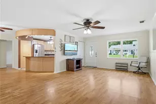 2812 Travelers Palm Dr, Edgewater, FL 32141 - Photo 7