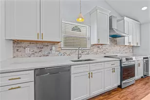 762 Pine Shores Cir, New Smyrna Beach, FL 32168 - Photo 9