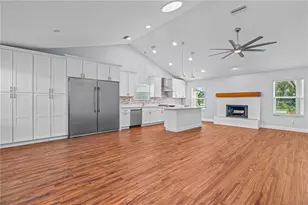 762 Pine Shores Cir, New Smyrna Beach, FL 32168 - Photo 7