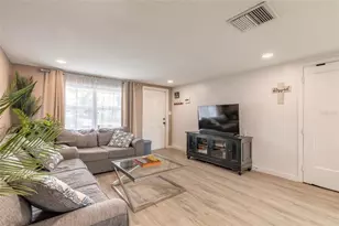 1245 Essex Rd, Daytona Beach, FL 32117 - Photo 3
