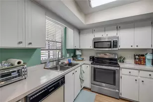 232 N Ridgewood Ave, Edgewater, FL 32132 - Photo 9