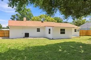 1914 Sabal Palm Dr, Edgewater, FL 32141 - Photo 33
